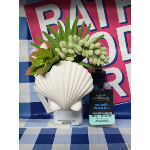 BBW Seashell Succulent  Fragrance Wallflower Plug In & Hibiscus Waterfall Refill - Picture 1 of 2
